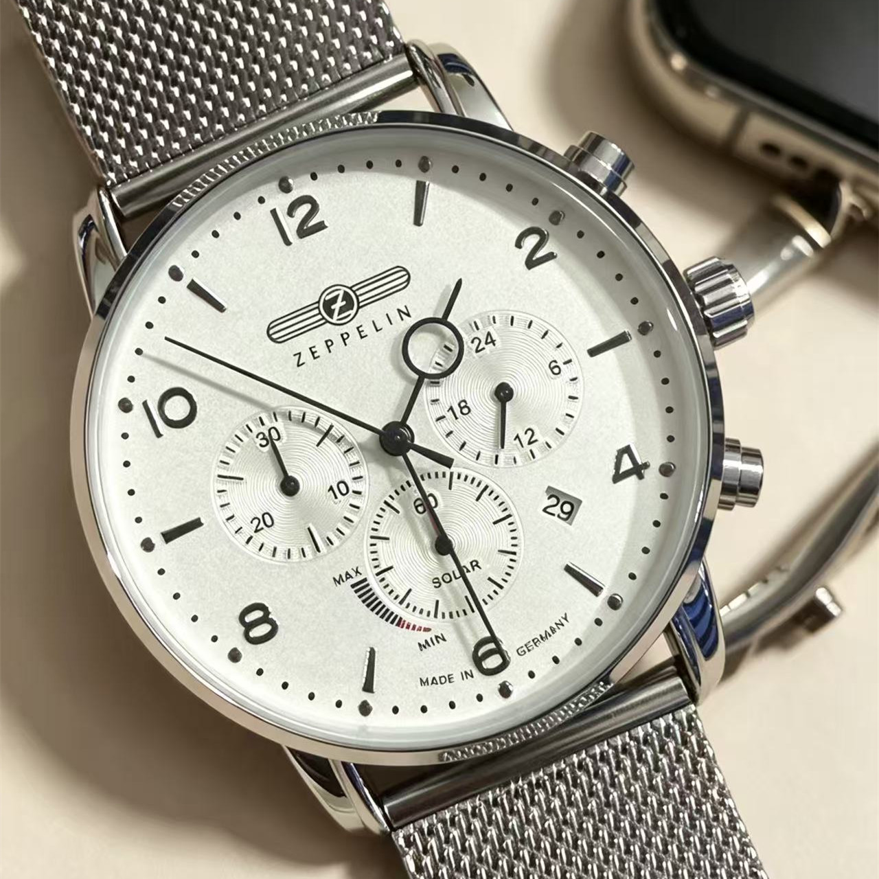 Montre pour homme Zeppelin Air - Leather Watch Band Men avis et prix